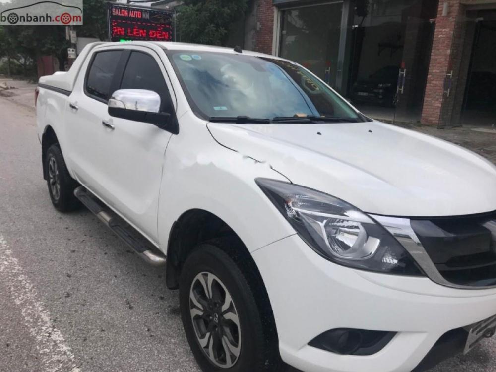 Mazda BT 50 2.2L 4x2 AT 2016 - Bán xe Mazda BT 50 SX 2016, xe nhập khẩu nguyên chiếc, máy 2.2, 1 cầu