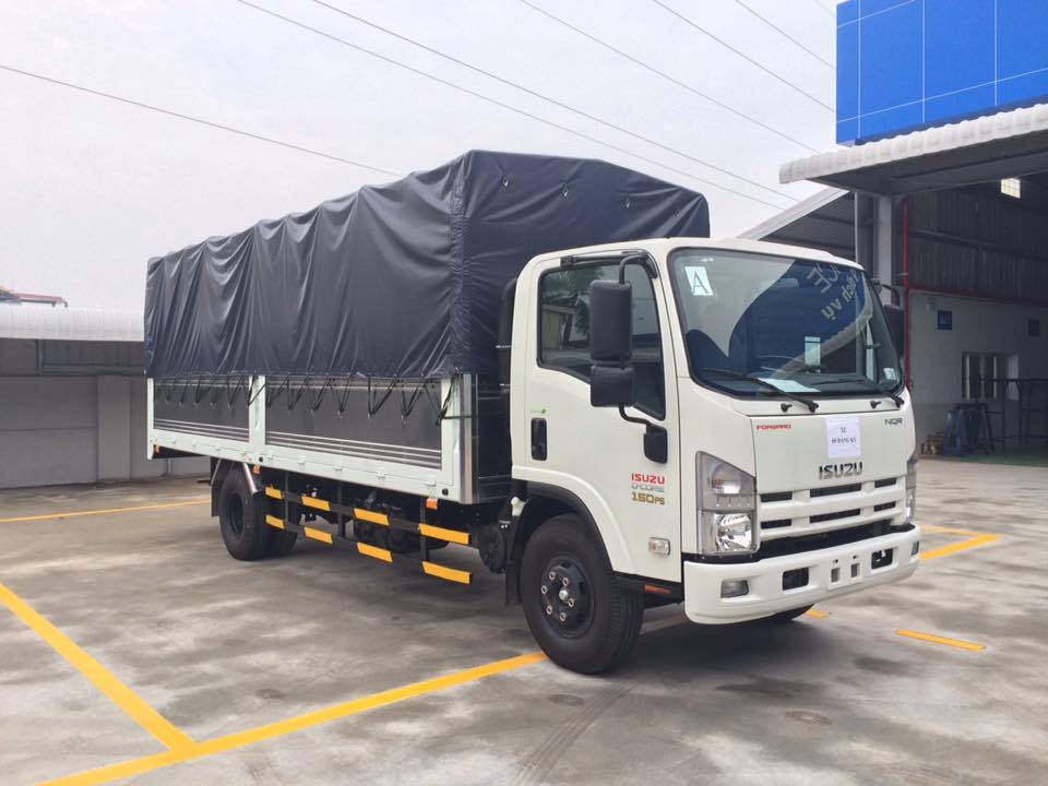Xe tải 2,5 tấn - dưới 5 tấn 2018 - Bán xe tải 2,5 tấn - dưới 5 tấn 2018, màu trắng 