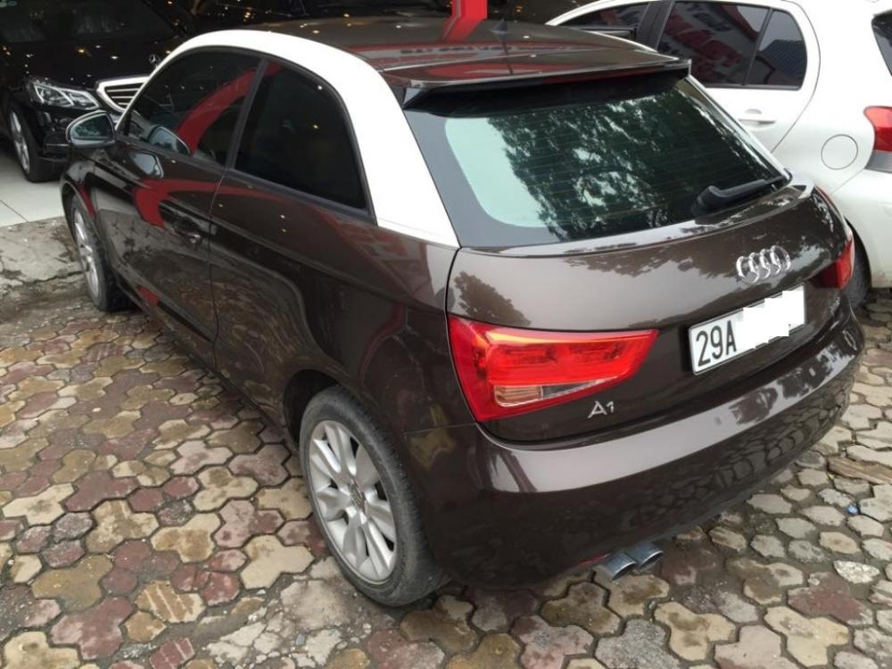 Audi A1 1.4 TFSI 2010 - Bán Audi A1 1.4 TFSI nhập Đức màu nâu sản xuất 2010 đăng ký cuối 2011