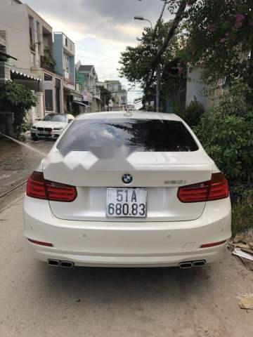 BMW 3 Series  320i  2013 - Bán BMW 3 Series 320i năm sản xuất 2013, màu trắng