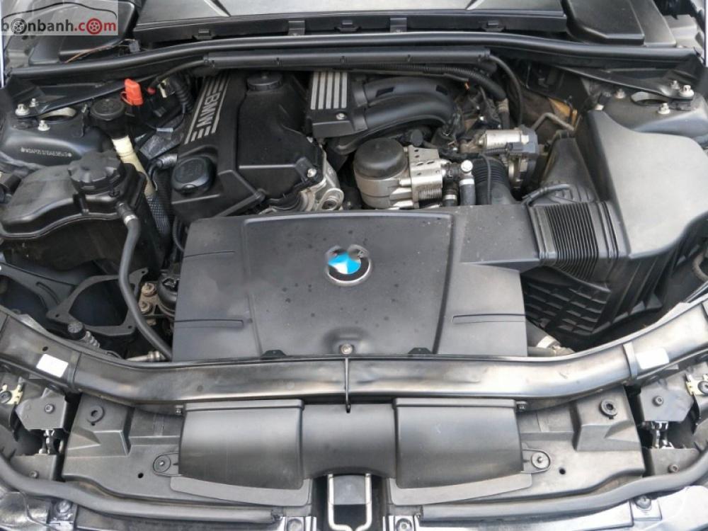 BMW 3 Series 320i 2010 - Cần bán xe BMW 320i sản xuất 2010, màu đen, nhập khẩu nguyên chiếc