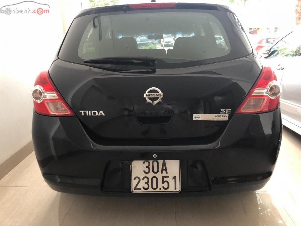 Nissan Tiida 1.6 AT 2008 - Cần bán Nissan Tiida 1.6 AT 2008, màu đen, xe nhập