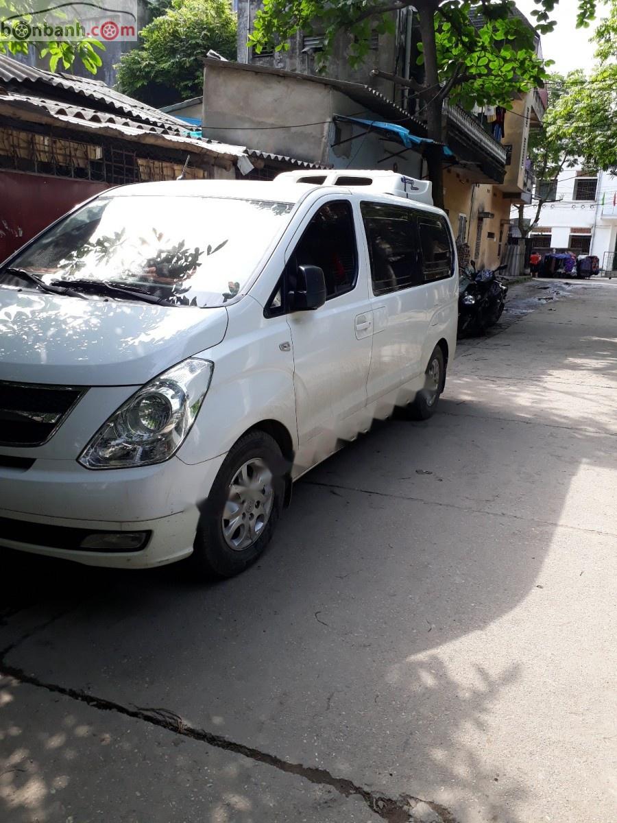 Hyundai Grand Starex  Van 2.5 AT 2012 - Cần bán xe Hyundai Grand Starex Van 2.5 AT sản xuất năm 2012, màu trắng, nhập khẩu Hàn Quốc