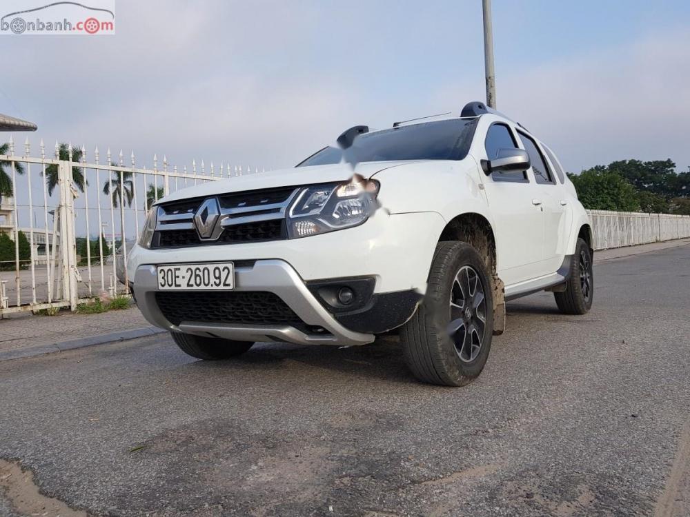 Renault Duster 2016 - Bán xe Renault Duster 2016, màu trắng, xe nhập, giá 650tr