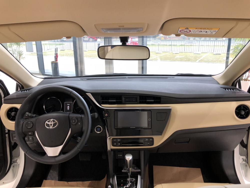 Toyota Corolla altis 1.8E CVT 2018 - Bán xe Toyota Corolla Altis 2018-2019