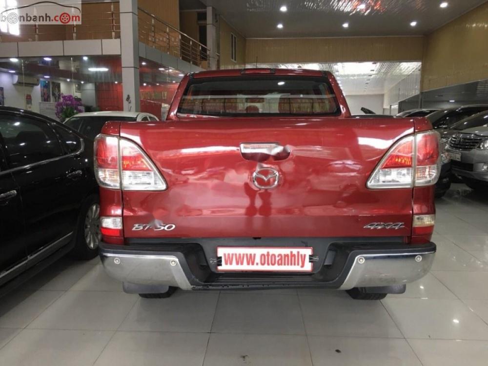 Mazda BT 50 3.2L 4x4 AT 2015 - Cần bán Mazda BT 50 3.2L 4x4 AT đời 2015, màu đỏ, nhập khẩu nguyên chiếc số tự động