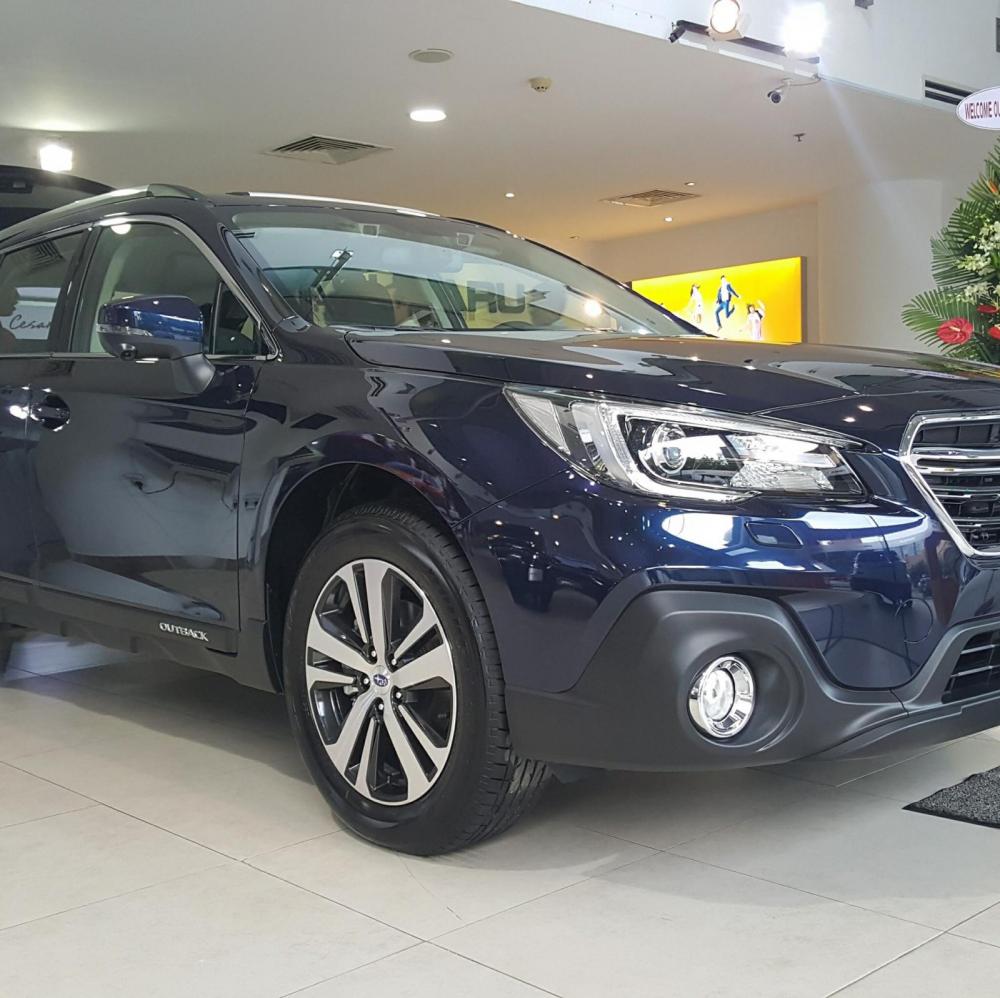 Subaru Outback   2.5 eyesight 2018 - Cần bán Subaru Outback 2.5 Eyesight sản xuất 2018, màu xanh coban, nhập khẩu