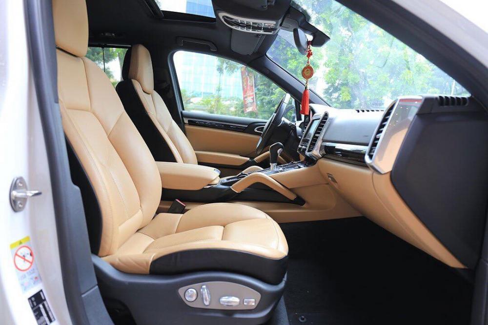 Porsche Cayenne 2014 - Cần bán Porsche Cayenne sản xuất 2014, màu trắng, xe nhập. Em Vân (Sơn Tùng Auto) 091 602 5555 / 0962 779 889