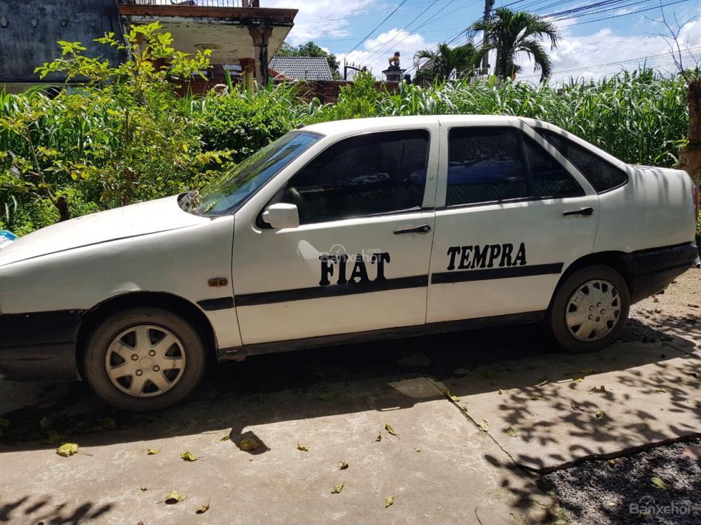 Fiat Tempra 1996 - Cần bán gấp Fiat Tempra năm 1996 màu trắng, 25 triệu, xe nhập