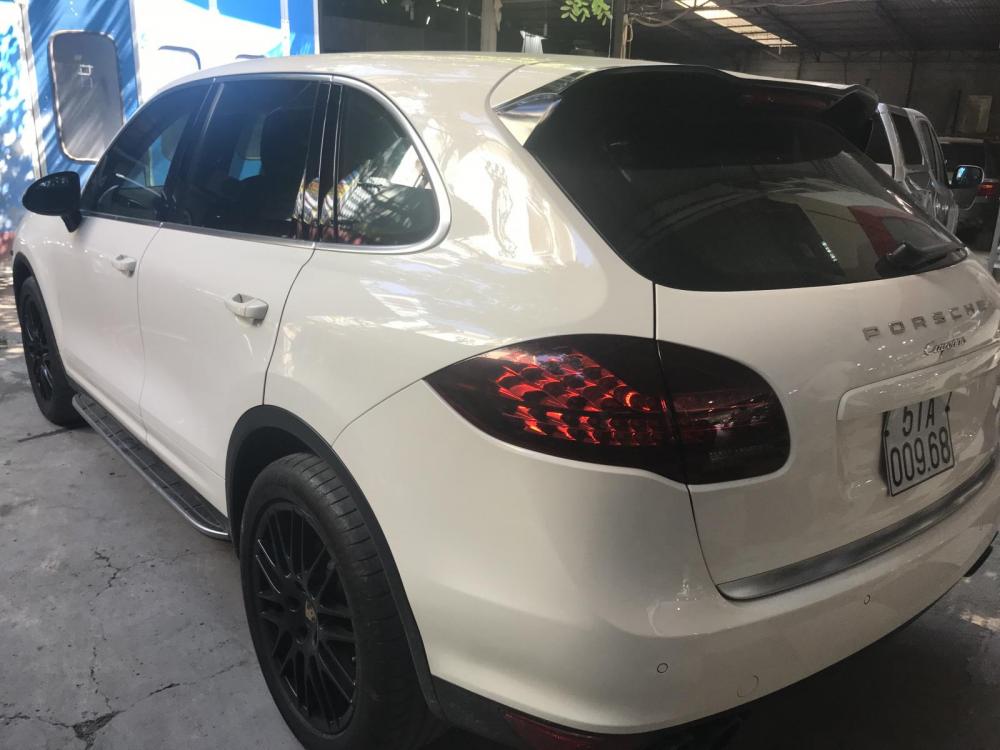 Porsche Cayenne 2010 - Cần bán Porsche Cayenne 2010, màu trắng, nhập khẩu nguyên chiếc