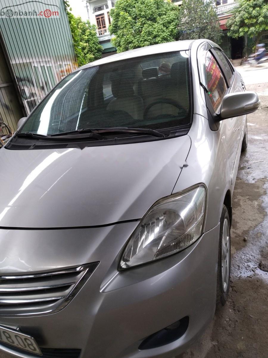 Toyota Vios 2009 - Bán ô tô Toyota Vios đời 2009, màu bạc, giá tốt