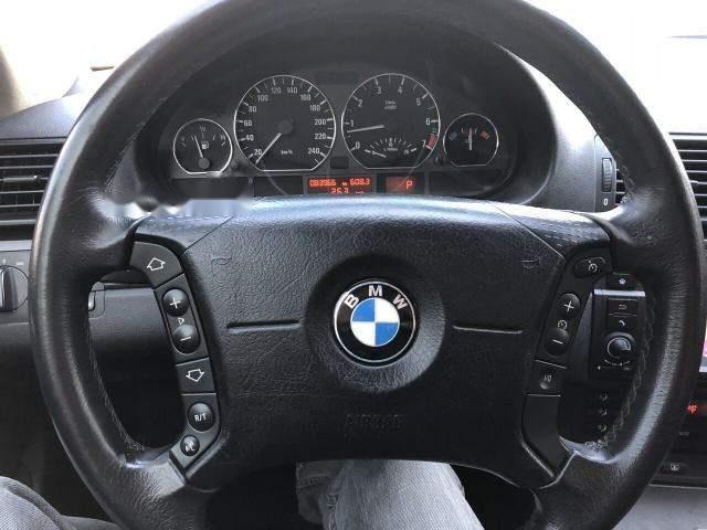 BMW 3 Series  325i  2004 - Bán BMW 3 Series 325i sản xuất năm 2004, màu đen, giá 295tr