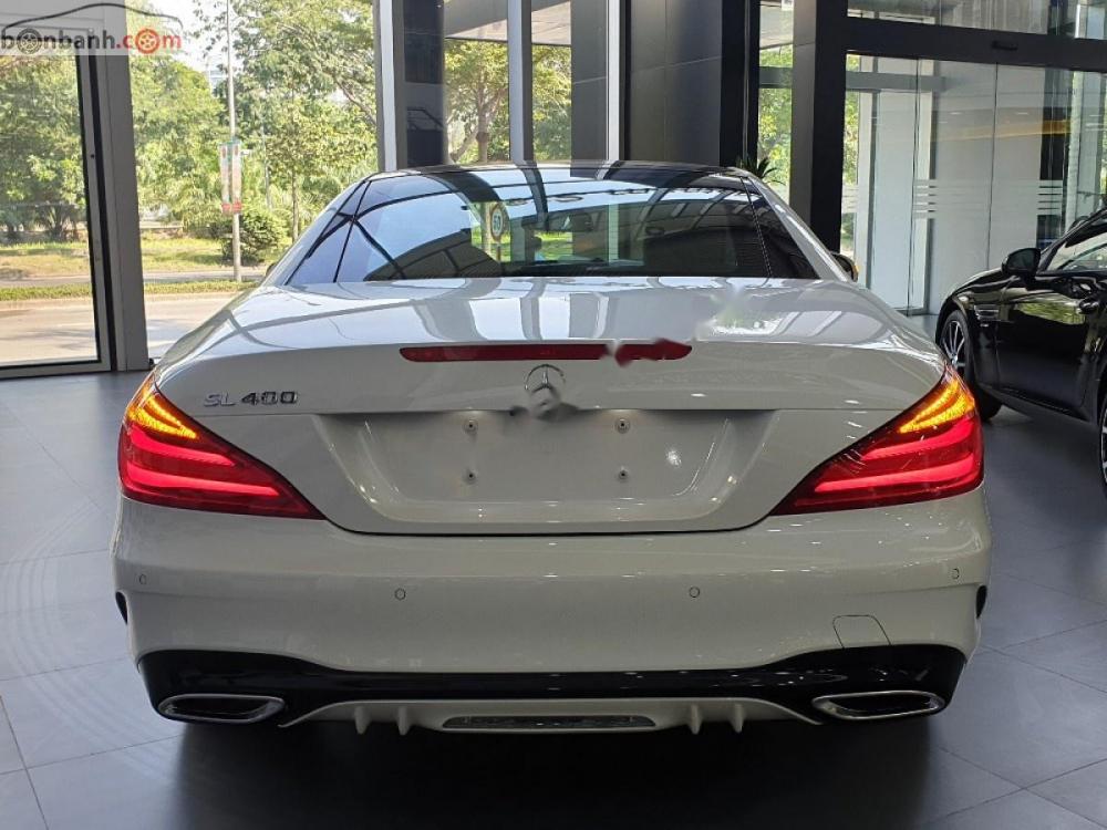 Mercedes-Benz SL class SL400 2018 - Bán Mercedes SL400 sản xuất 2018, màu trắng, xe nhập