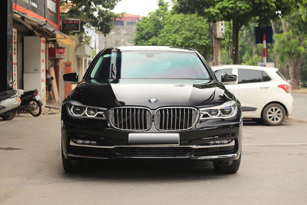 BMW 7 Series  740Li 2015 - Cần bán lại xe BMW 740Li đời 2016, màu đen số tự động