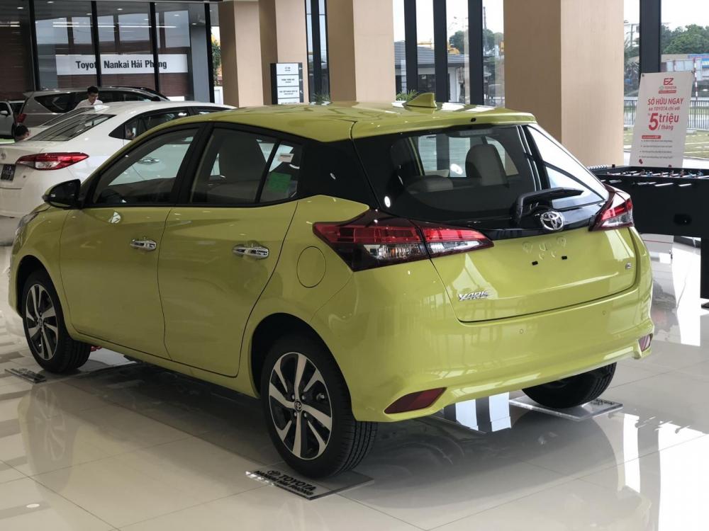 Toyota Yaris  1.5G CVT 2018 - Cần bán Toyota Yaris 1.5G CVT 2018, màu vàng