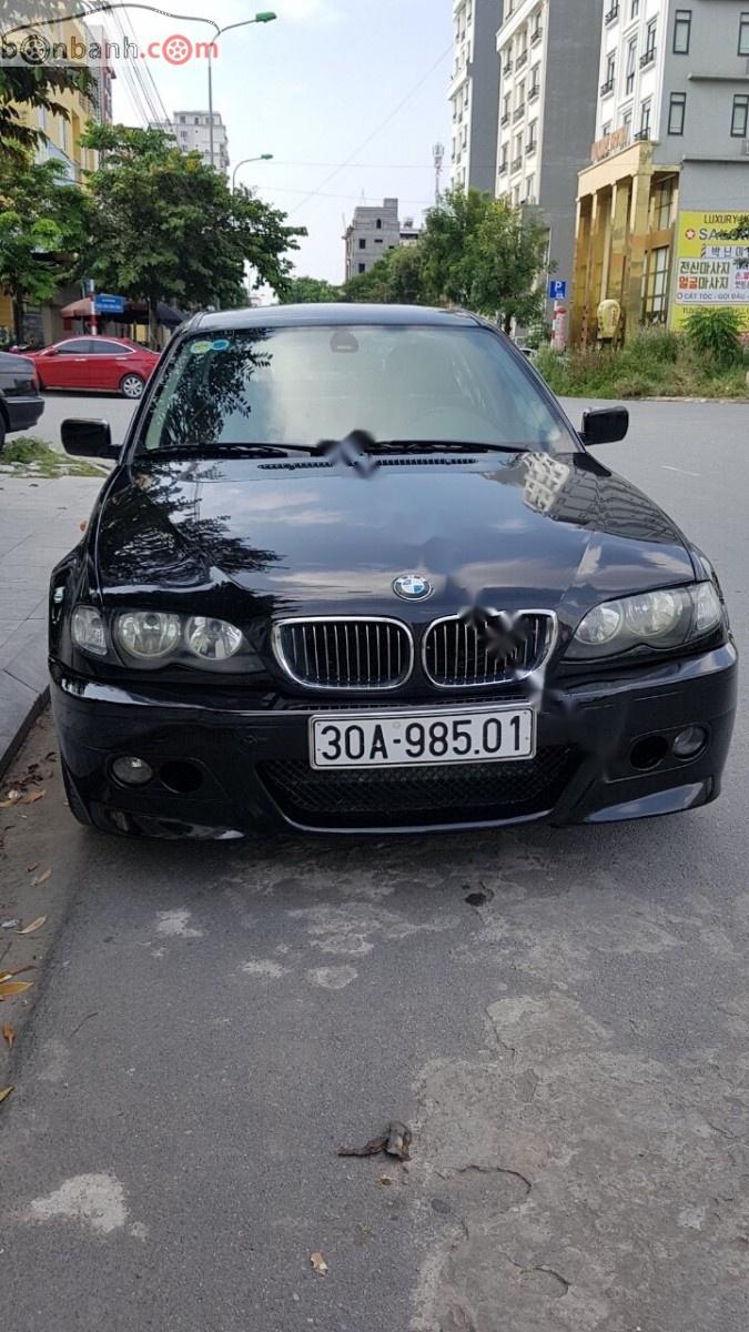 BMW 3 Series 318i 2004 - Bán xe BMW 318i 2004, màu đen, nhập khẩu nguyên chiếc