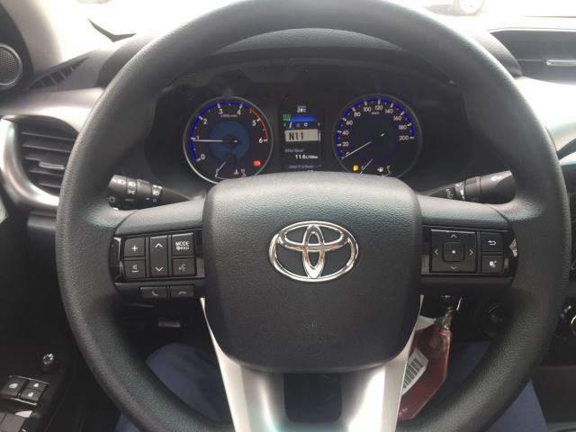 Toyota Hilux    2018 - Toyota Thăng Long bán Toyota Hilux 2.4G 2 cầu máy dầu, số sàn 6 cấp, mới 100%, mau đen, giao ngay