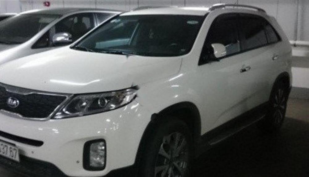 Kia Sorento GAT 2015 - Cần bán xe Kia Sorento GAT sản xuất 2015, màu trắng như xe mới