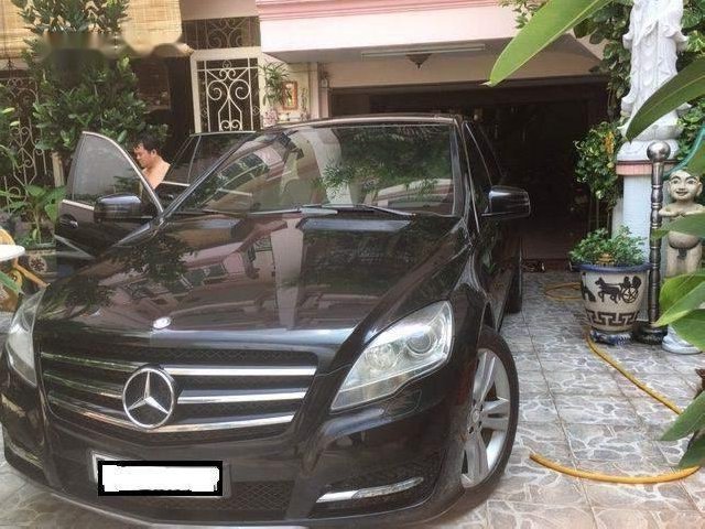 Mercedes-Benz R class R300  2011 - Bán Mercedes R300 sản xuất năm 2011, màu đen chính chủ