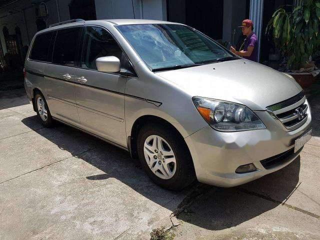 Honda Odyssey 2007 - Cần bán Honda Odyssey sản xuất năm 2007, màu bạc, nhập khẩu xe gia đình