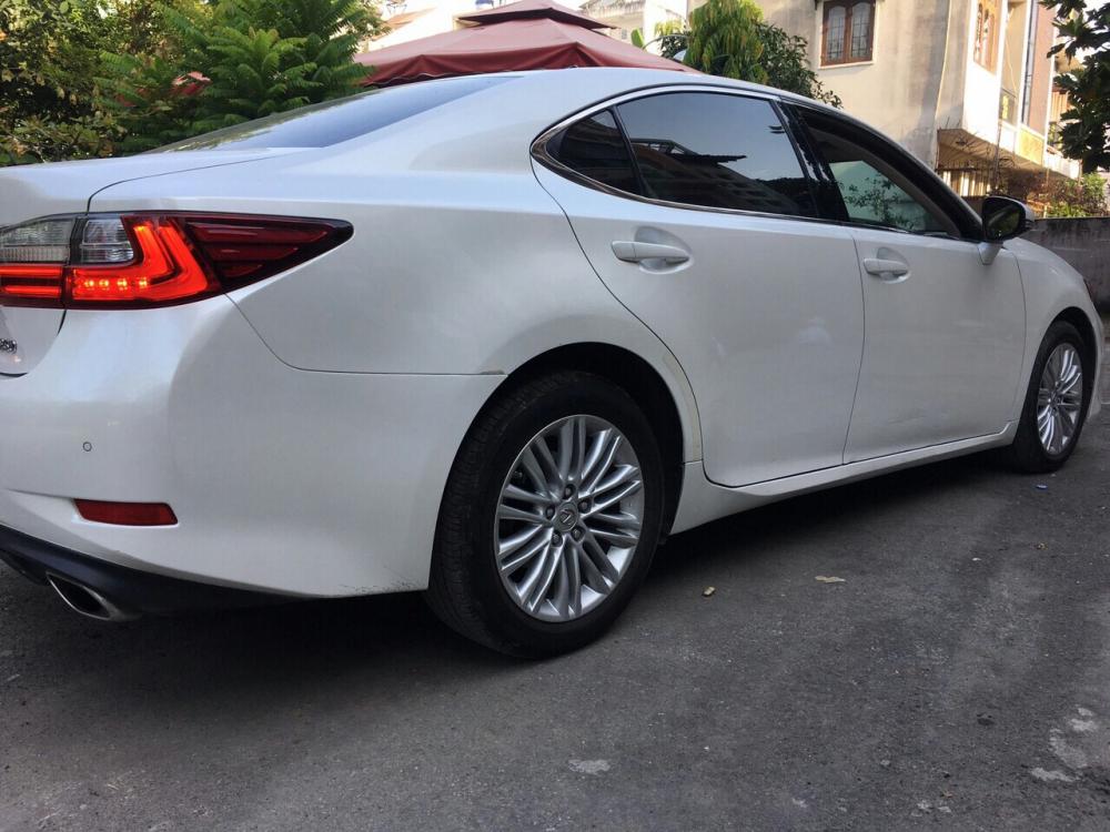 Lexus ES 250 2016 - Bán Lexus Es250 2016, đăng ký 2017 xe đẹp đi ít, bao kiểm tra tại hãng