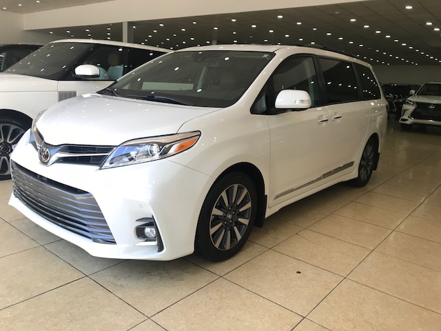 Toyota Sienna Limited 2018 - Giao ngay Toyota Sienna Limited trắng, nội thất nâu da bò, xe sản xuất 2018, model 2019, bản full đồ nhất