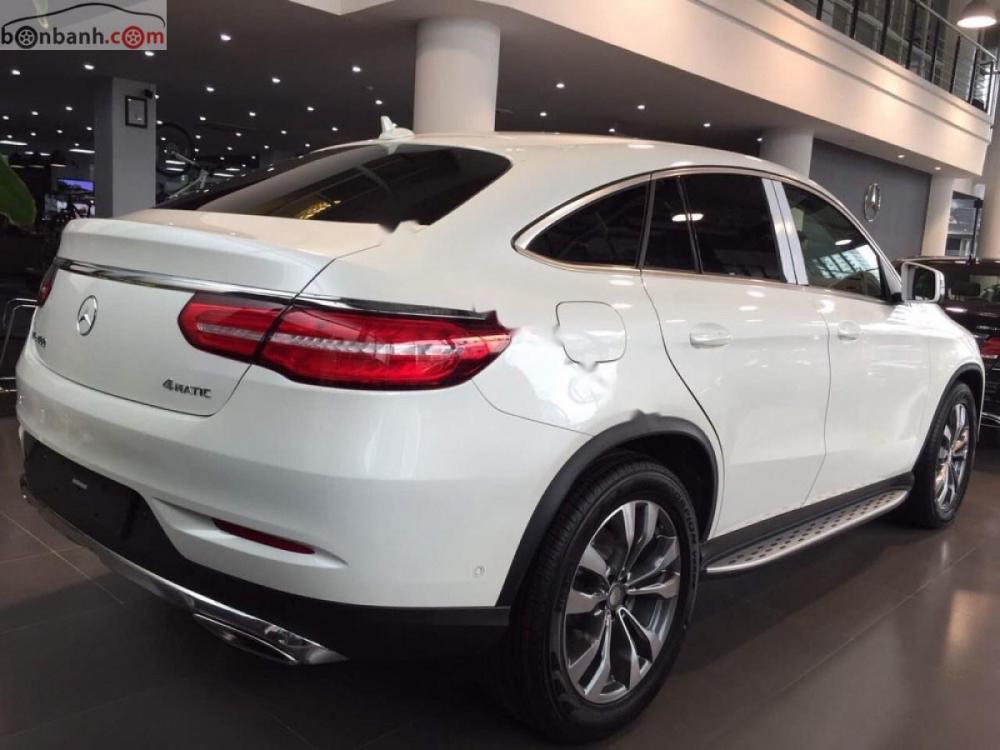 Mercedes-Benz GLE-Class GLE 400 4Matic 2018 - Bán ô tô Mercedes GLE 400 4Matic đời 2018, màu trắng, xe nhập