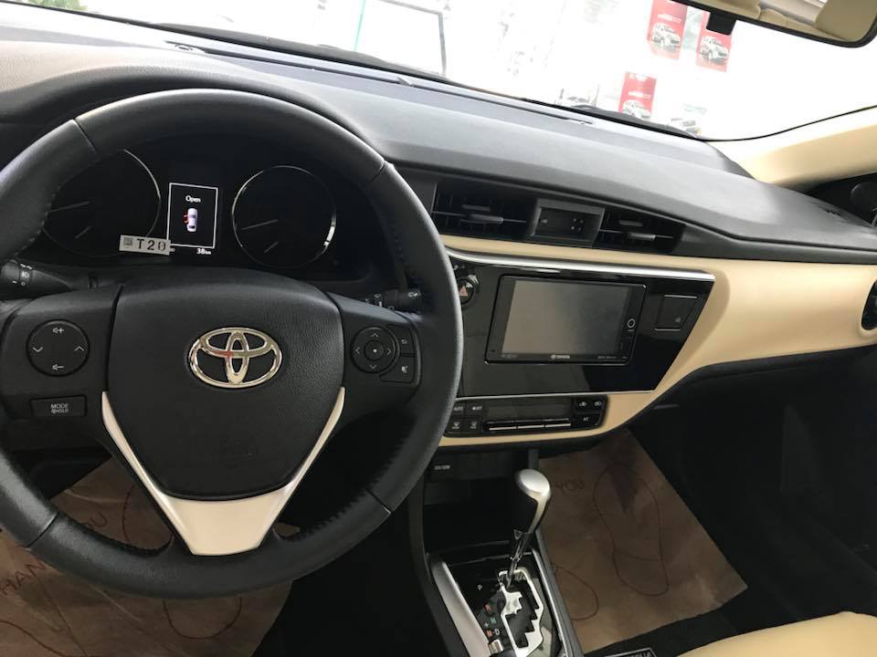 Toyota Corolla altis 1.8G CVT 2018 - Toyota Hải Dương bán xe Corola Altis 1.8 tự động phiên bản nâng cấp khuyến mại lớn, giao xe ngay. Gọi 0976394666