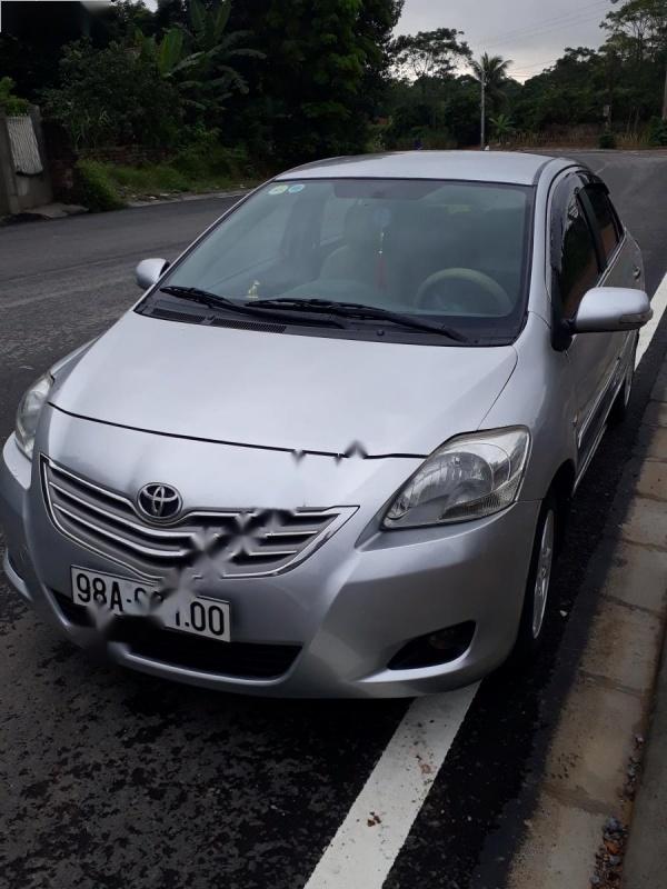 Toyota Vios 1.5E 2008 - Bán ô tô Toyota Vios 1.5E năm 2008, màu bạc như mới