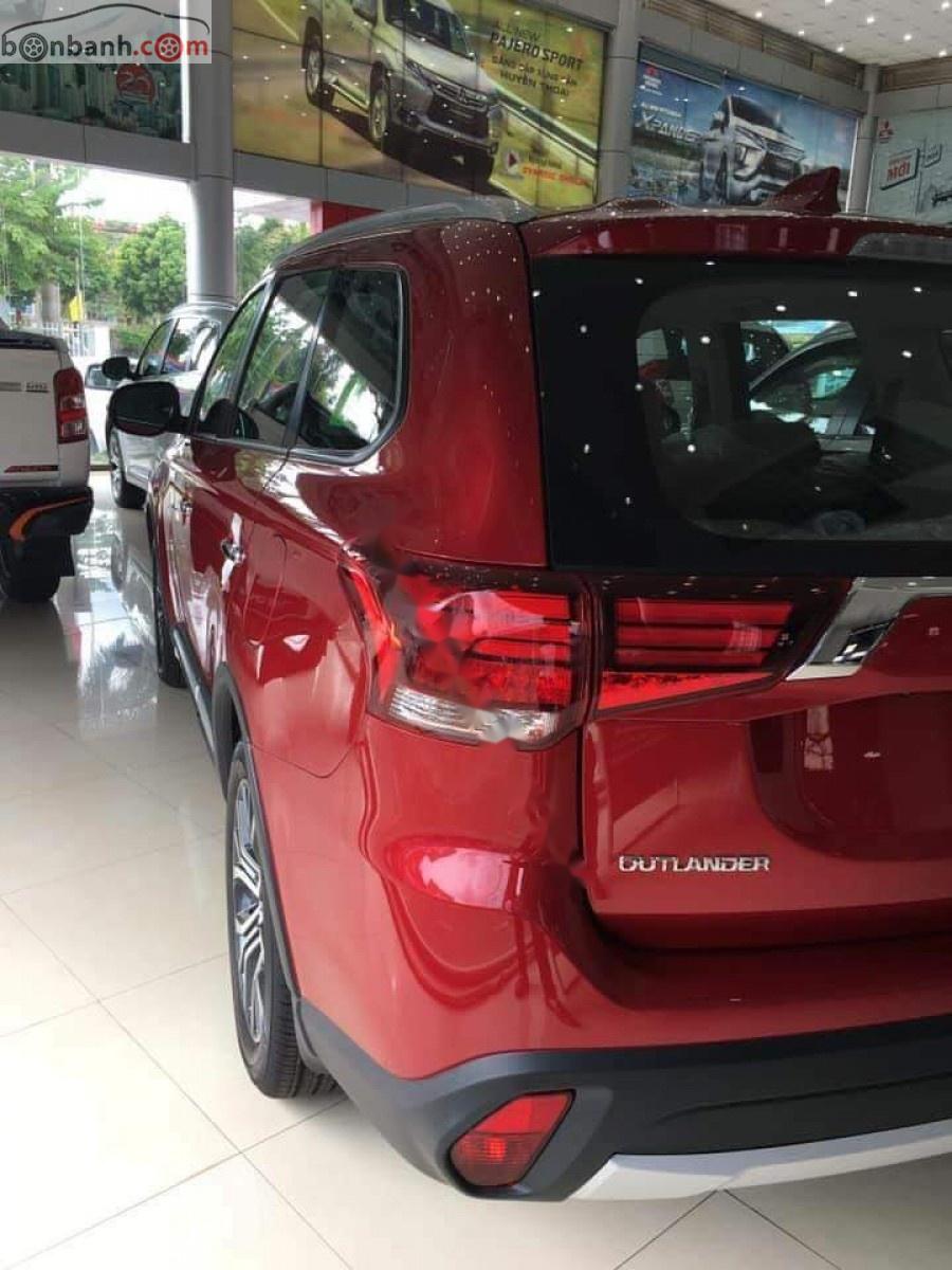 Mitsubishi Outlander 2.4 CVT Premium 2018 - Cần bán xe Mitsubishi Outlander 2.4 CVT Premium 2018, màu đỏ