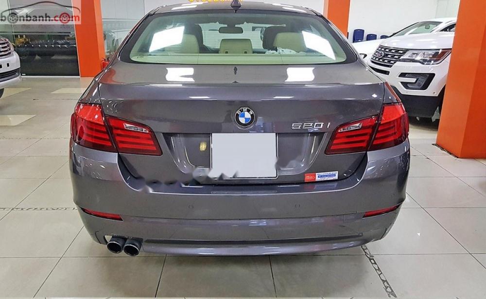 BMW 5 Series 520i 2013 - Bán xe BMW 5 Series 520i đời 2013, màu nâu, nhập khẩu