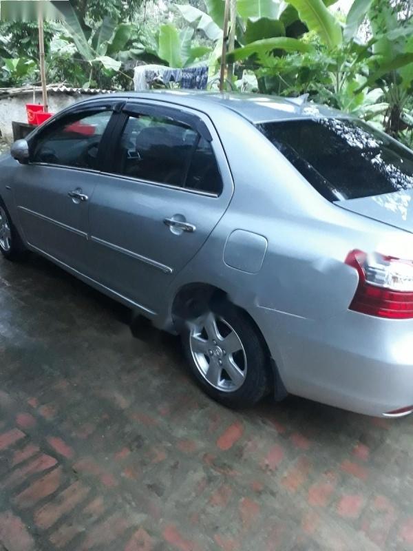 Toyota Vios 1.5 MT 2008 - Bán Toyota Vios 1.5 MT sản xuất 2008, màu bạc, xe đẹp