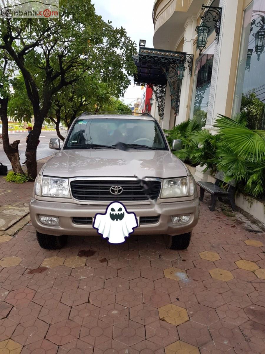 Toyota Land Cruiser 2002 - Cần bán gấp Toyota Land Cruiser 2002, màu bạc  