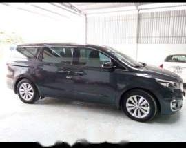 Kia Sedona 3.3GATH  2016 - Gia đình bán Kia Sedona 3.3GATH 2016, màu xanh đen