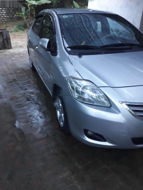 Toyota Vios 1.5 MT 2008 - Bán Toyota Vios 1.5 MT sản xuất 2008, màu bạc, xe đẹp