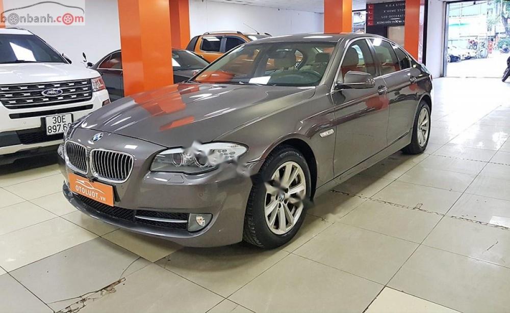 BMW 5 Series 520i 2013 - Bán xe BMW 5 Series 520i đời 2013, màu nâu, nhập khẩu