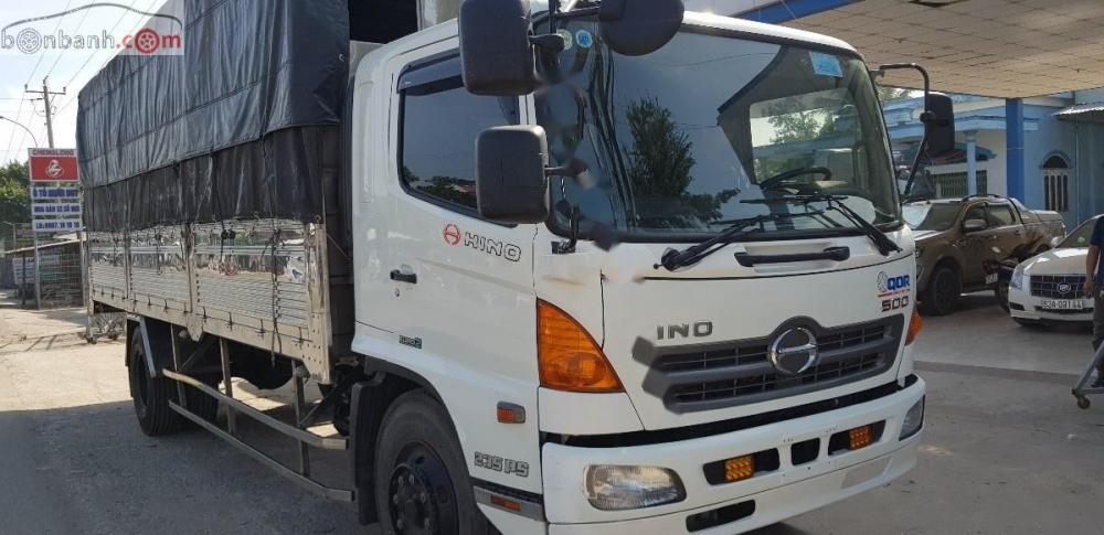 Hino 500 Series FG 8T5 2015 - Cần bán lại xe Hino 500 Series FG 8T5 đời 2015, màu trắng