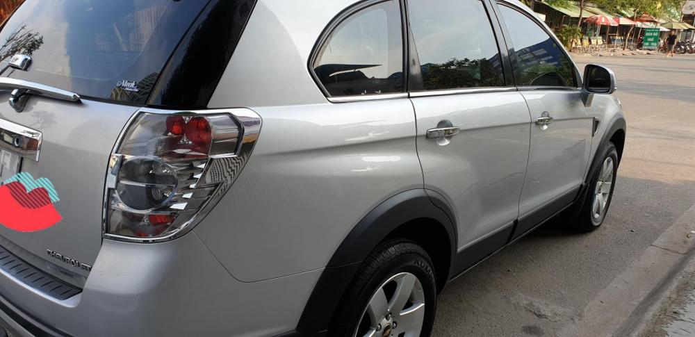 Chevrolet Captiva LT Maxx  2010 - Bán Chevrolet Captiva LT Maxx, máy dầu 2.0, số sàn, đk T5/ 2011, sx 2010, màu bạc mới đẹp