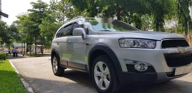 Chevrolet Captiva  LTZ  2013 - Chính chủ bán xe Chevrolet Captiva LTZ đời 2013, màu bạc