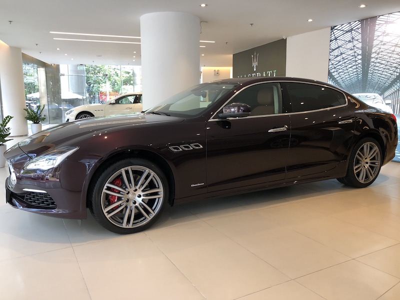 Maserati Quatroporte Granlusso 2018 - Cần bán xe Maserati Quatroporte Granlusso, màu nâu đỏ, nhập khẩu nguyên chiếc