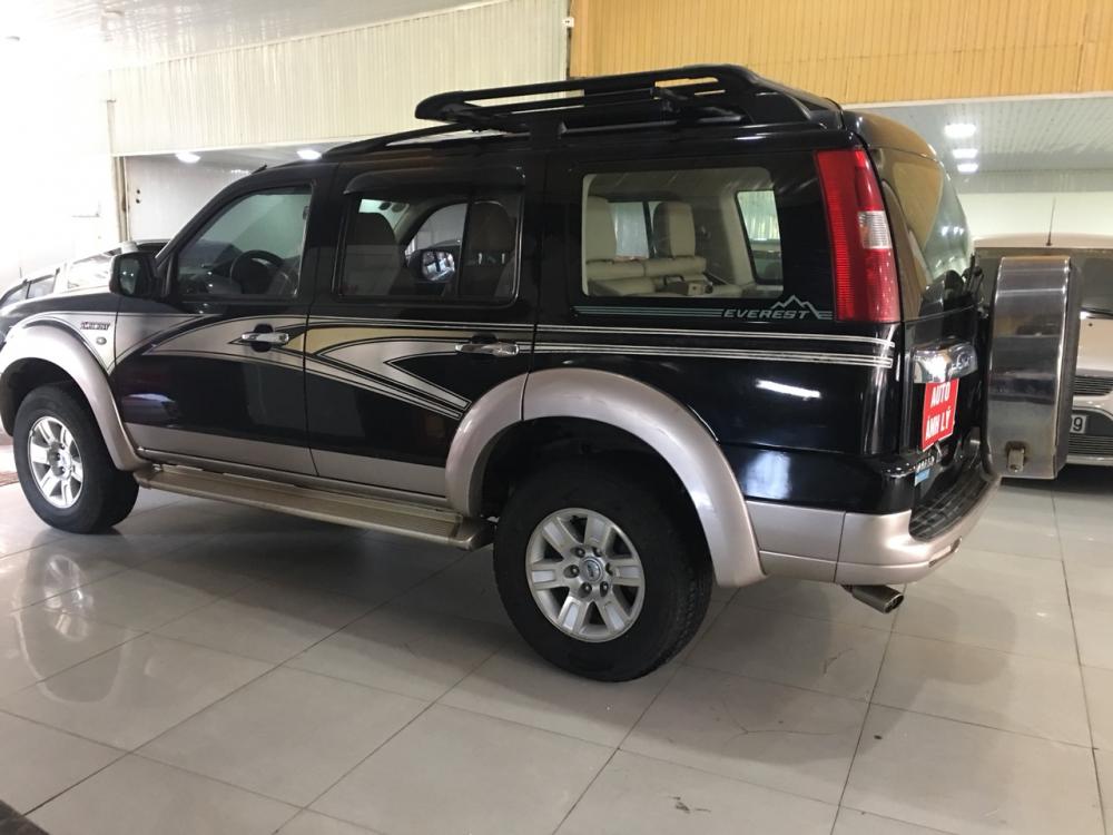 Ford Everest 2008 - Bán ô tô Ford Everest năm sản xuất 2008, màu đen số tự động