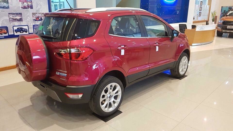 Ford EcoSport Titanium 1.5AT 2018 - Bán EcoSport Titanium 1.5AT sx 2018, giá chỉ 640 triệu trong tháng 11, hỗ trợ đăng ký, đăng kiểm+ mua BHTV