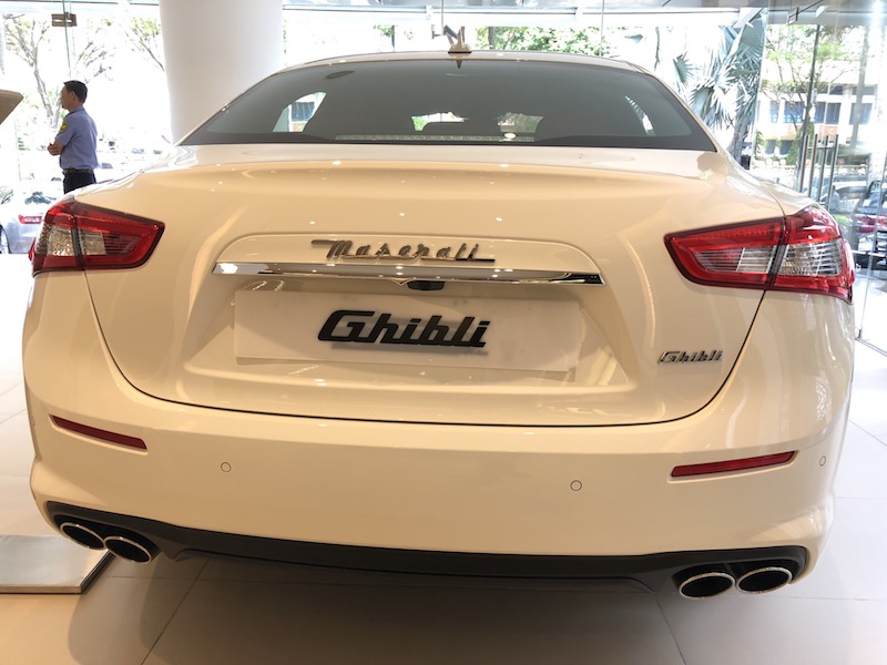 Maserati Ghibli Granlusso 2018 - Bán Maserati Ghibli Granlusso đời mới nhất vừa về Việt Nam. Xe Maserati giá siêu hấp dẫn