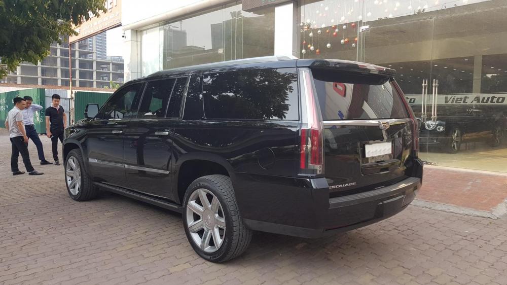 Cadillac Escalade 2015 - Bán Cadilac Escalede ESV Premium sản xuất 2015 màu đen, nội thất nâu đỏ