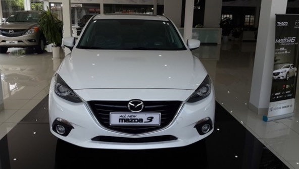 Mazda 3 2018 - Bán Mazda 3 sedan 1,5 năm sản xuất 2018, 659 triệu