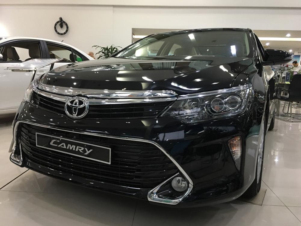 Toyota Camry E 2018 - Mua Camry đến Toyota hà đông nhận ưu đãi khủng tháng 11