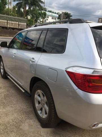 Toyota Highlander   2007 - Cần bán Toyota Highlander 2007, màu bạc, nhập khẩu, 715 triệu 