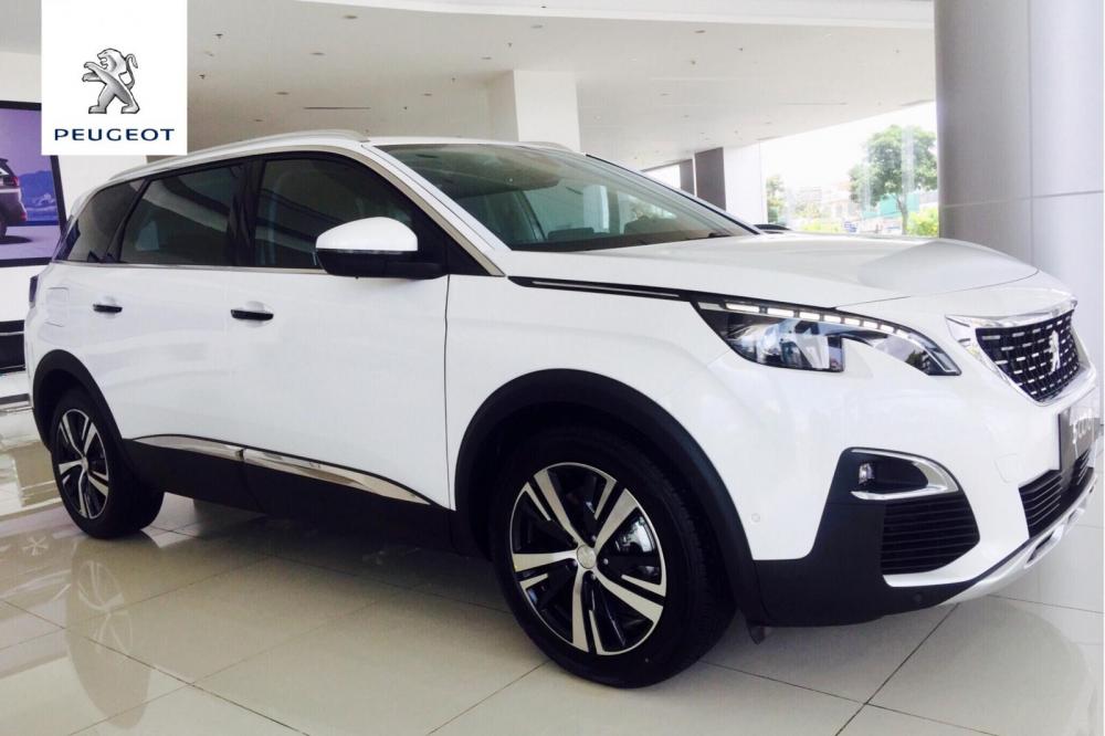 Peugeot 5008 1.6AT Turbo 2018 - Bán xe 7 chỗ, có xe giao ngay