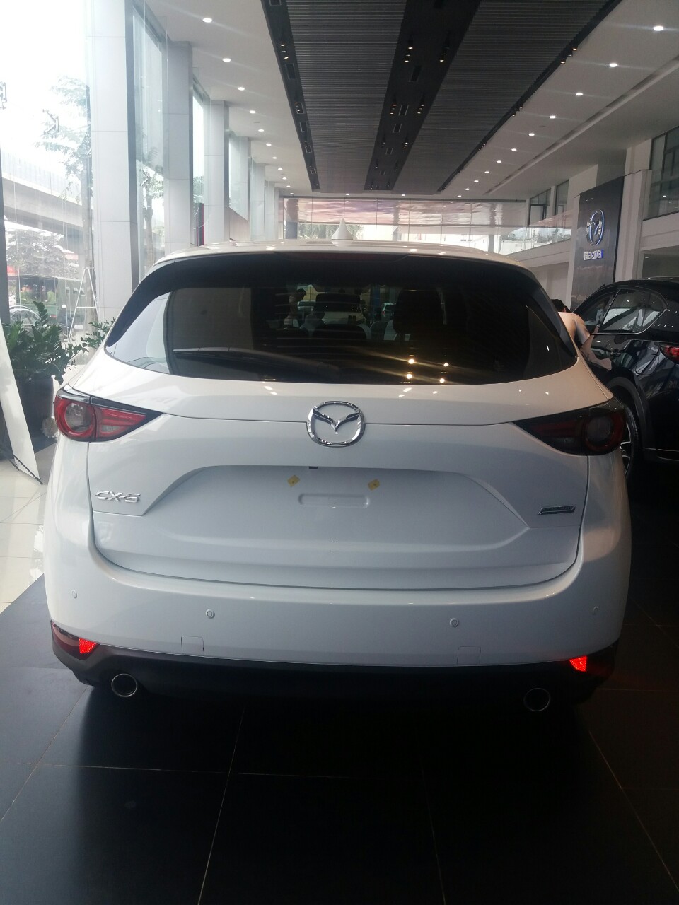 Mazda 5 CX-5 2.5L 2WD 2018 - Bán Mazda 5 CX-5 2.5L 2WD 2018, tặng bảo hiểm vật chất, phụ kiện trị giá 39tr, lh 0961.122.122 để có giá tốt