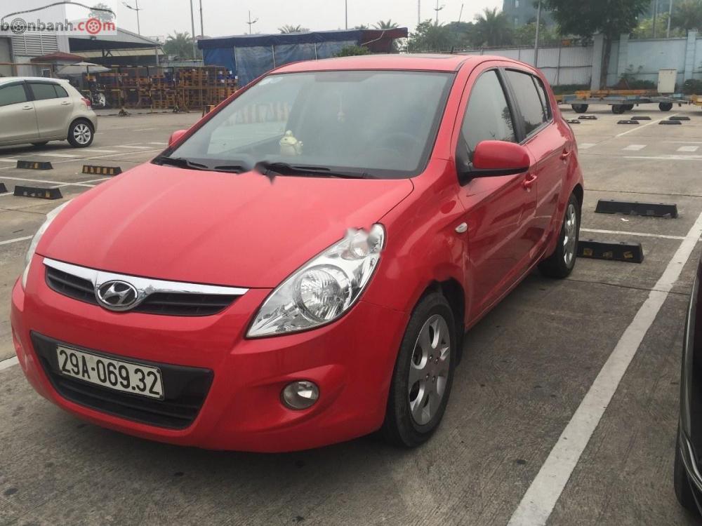 Hyundai i20 1.4 AT 2010 - Cần bán Hyundai i20 1.4 AT năm sản xuất 2010, màu đỏ, xe đẹp gia đình sử dụng